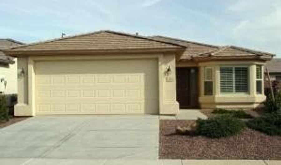6457 S PINALENO Pl, Chandler, AZ 85249 - 2 Beds, 2 Bath