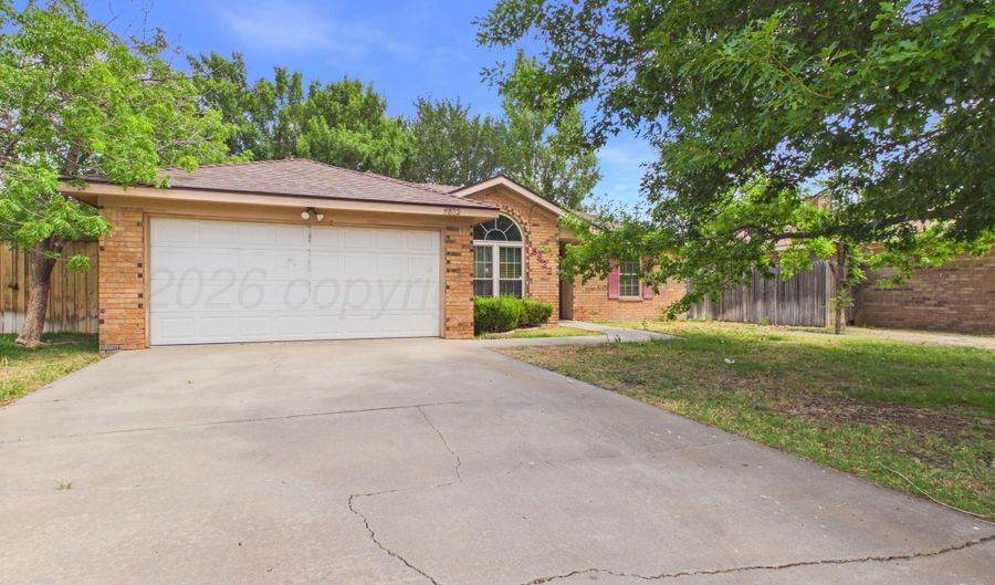 5822 SYRACUSE Dr, Amarillo, TX 79109 - 3 Beds, 2 Bath