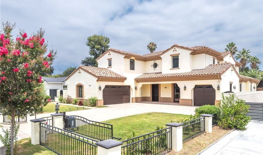 1610 Mayflower Ave, Arcadia, CA 91006 - 6 Beds, 7 Bath