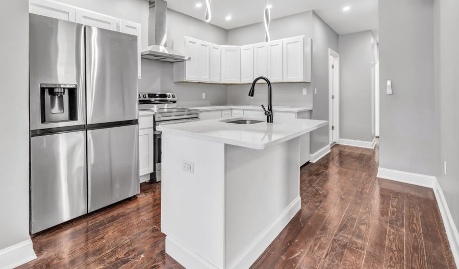 877 Madison Ave 1st Fl., Bridgeport, CT 06606 - 3 Beds, 1 Bath