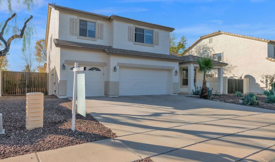 10441 W WINDSOR Ave, Avondale, AZ 85392 - 5 Beds, 3 Bath