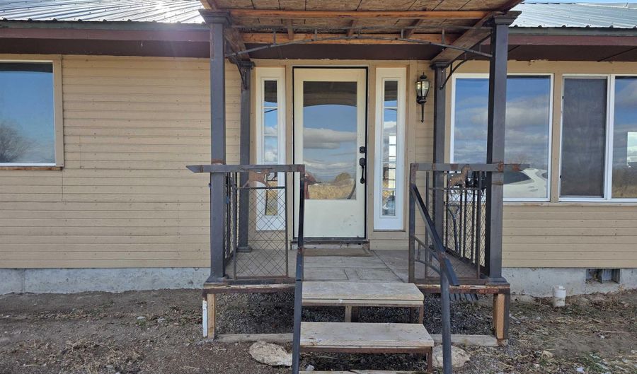 221 Juniper St, Buhl, ID 83316 - 2 Beds, 1 Bath