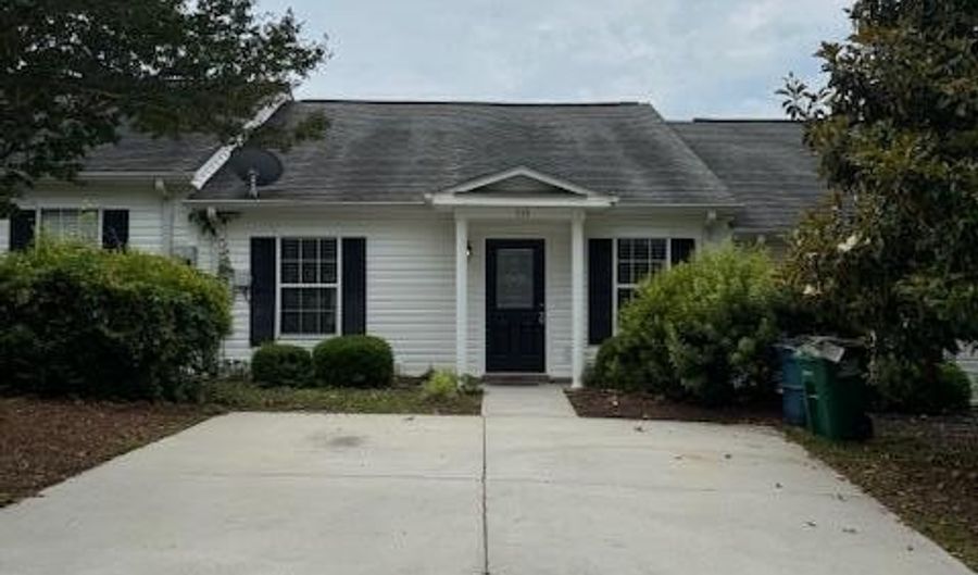 133 Hillsborough Ln, Aiken, SC 29803 - 2 Beds, 2 Bath