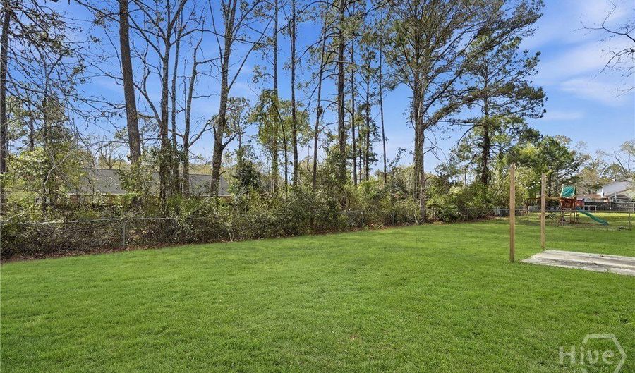 205 Pamela Dr, Allenhurst, GA 31301 - 3 Beds, 3 Bath