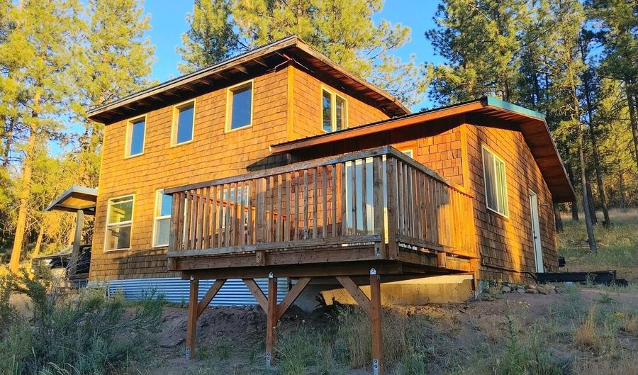 49677 S Packsaddle Cir, Beatty, OR 97621 - 2 Beds, 1 Bath