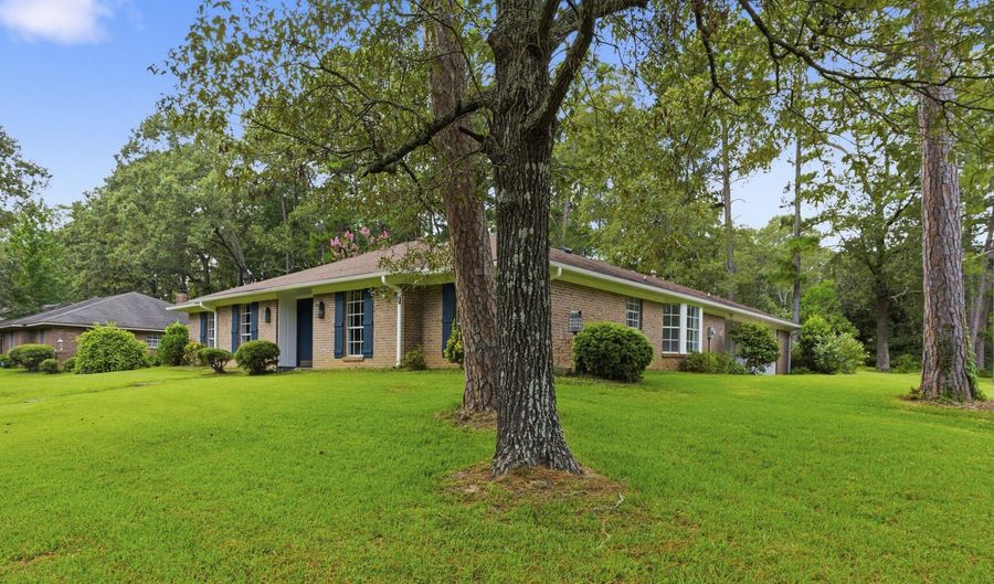 41 Sagewood Dr, Brandon, MS 39042 - 3 Beds, 2 Bath