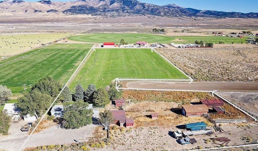323 E 40th N St, Ely, NV 89301 - 3 Beds, 2 Bath
