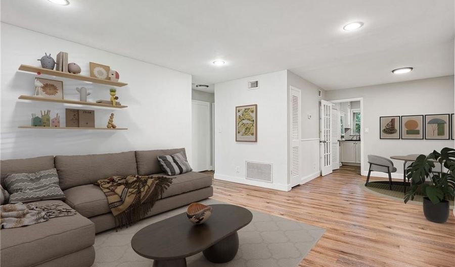 1010 Scott Blvd A6, Decatur, GA 30030 - 2 Beds, 2 Bath