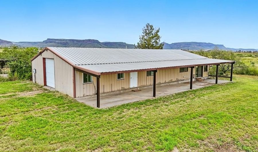 501 S Mosley Ln, Alpine, TX 79830 - 2 Beds, 1 Bath