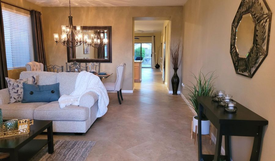 2527 W WARREN Dr, Anthem, AZ 85086 - 3 Beds, 2 Bath