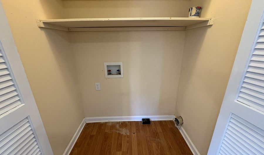 200 S Calhoun St, Bishopville, SC 29010 - 3 Beds, 2 Bath