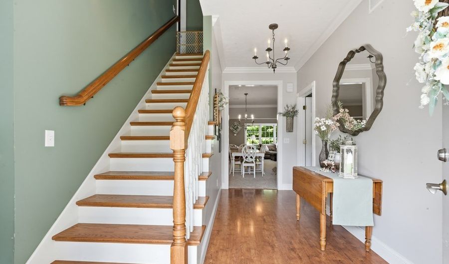 861 Williamsburg Ct, Ashland, OH 44805 - 4 Beds, 3 Bath