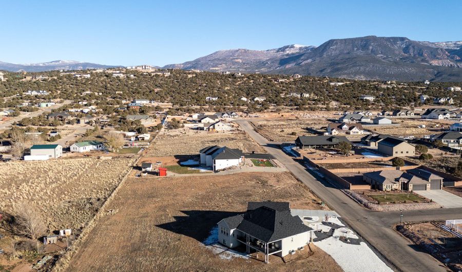 4328 W 1650 S, Cedar City, UT 84720 - 4 Beds, 4 Bath