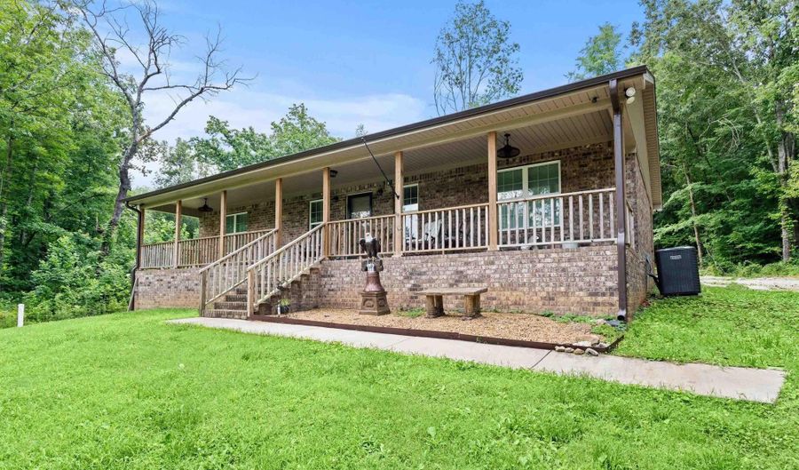 7486 Snake Rd, Athens, AL 35611 - 3 Beds, 2 Bath