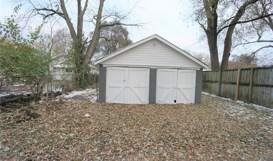 4842 Hillside Ave, Indianapolis, IN 46205 - 1 Beds, 1 Bath