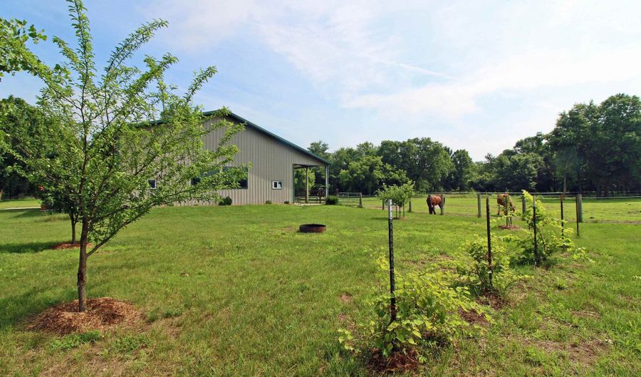 7750 Pine Rd, Arena, WI 53503 - 3 Beds, 2 Bath