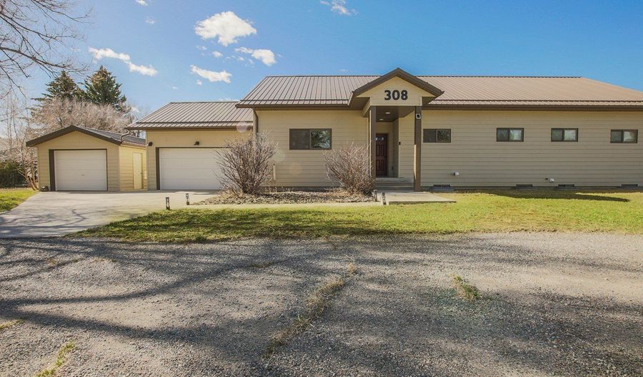 308 E 3rd Ave, Boulder, MT 59632 - 4 Beds, 3 Bath
