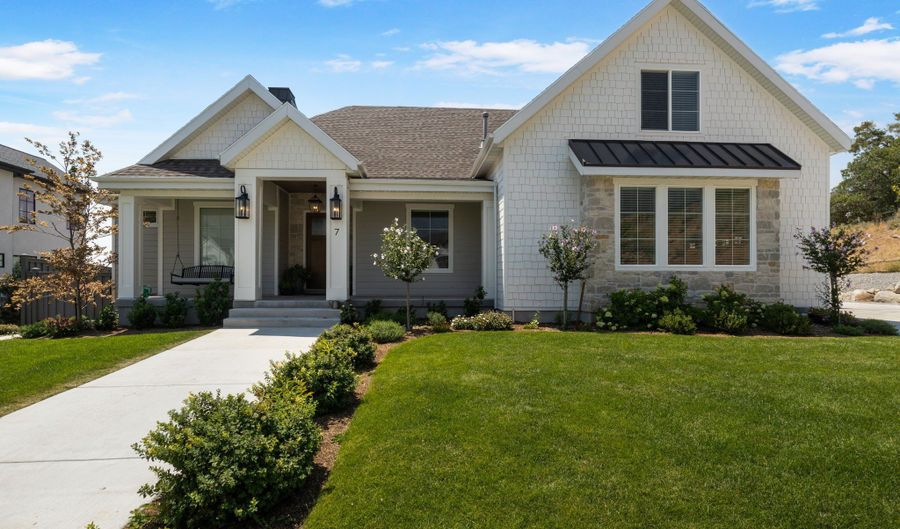 7 E ELK Ct, Alpine, UT 84004 - 5 Beds, 4 Bath