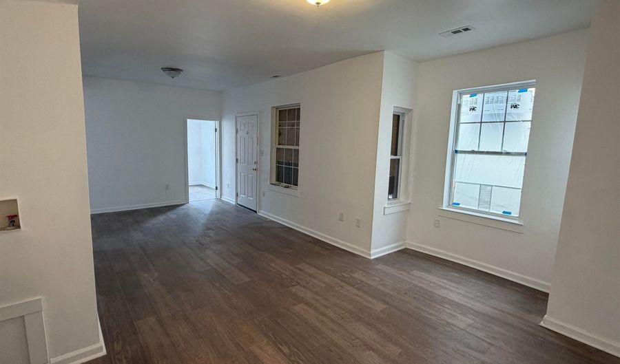 130 N Tennessee Ave Ave 2, Atlantic City, NJ 08401 - 6 Beds, 3 Bath