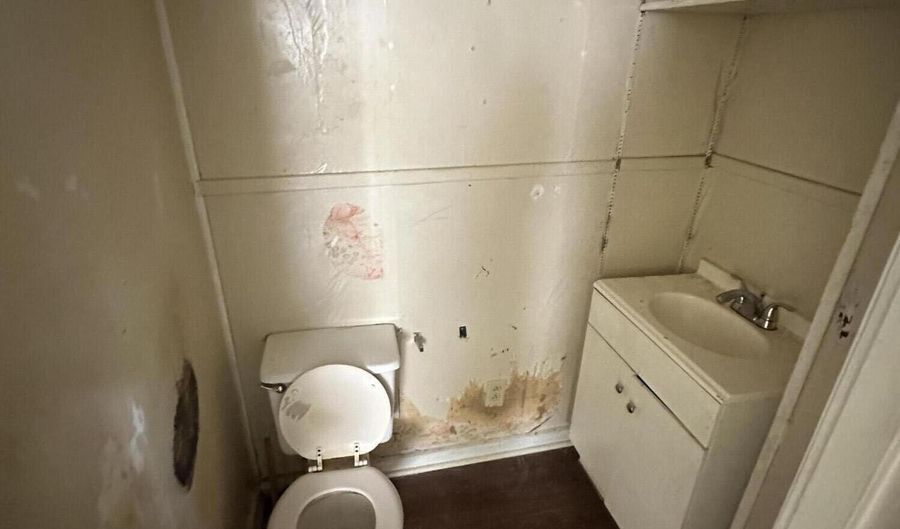 17-19 Prentiss, Bangor, ME 04401 - 0 Beds, 0 Bath