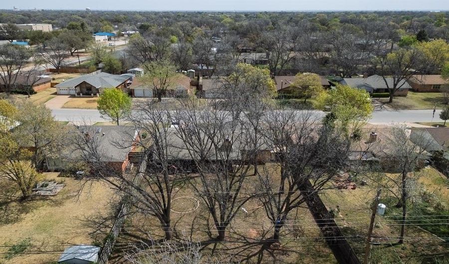 2934 Post Oak Rd, Abilene, TX 79606 - 3 Beds, 1 Bath