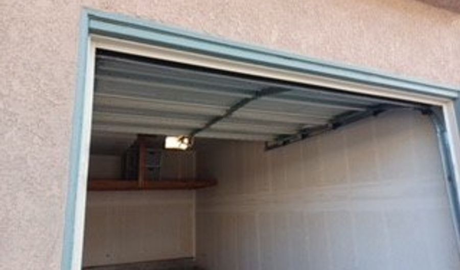 3595 W Greentree Cir B, Anaheim, CA 92804 - 1 Beds, 1 Bath