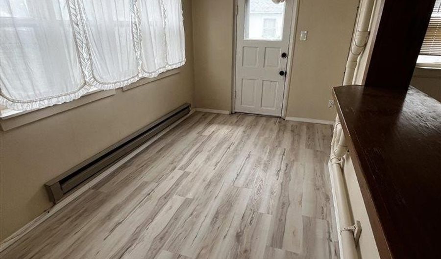 719 TOLUCA Ave, Alliance, NE 69301 - 2 Beds, 1 Bath