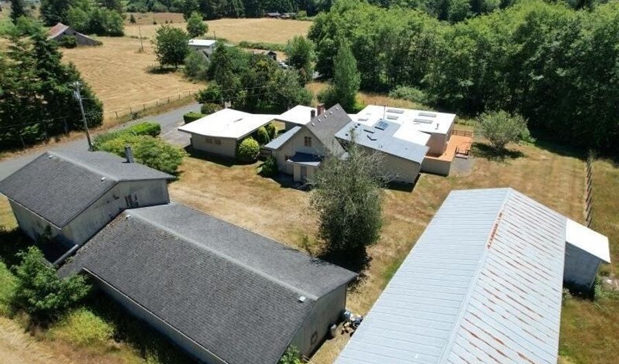 92768 PEARSON Rd, Astoria, OR 97103 - 4 Beds, 2 Bath