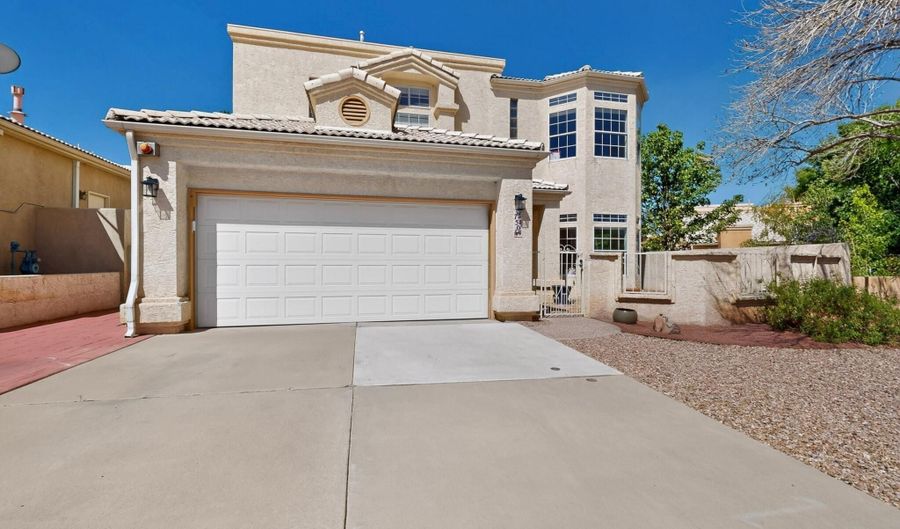 7504 Laster Ave NE, Albuquerque, NM 87109 - 3 Beds, 2 Bath