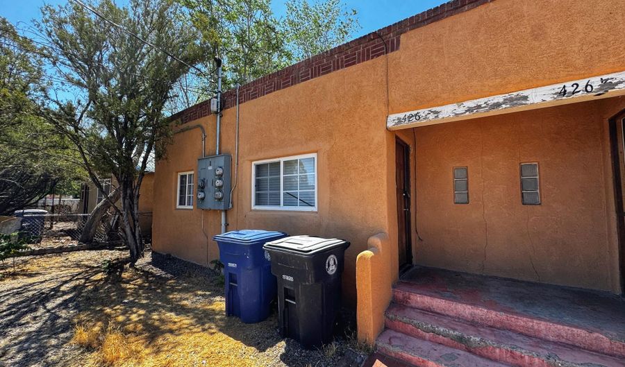 426 Headingly Ave NW A, Albuquerque, NM 87107 - 2 Beds, 1 Bath