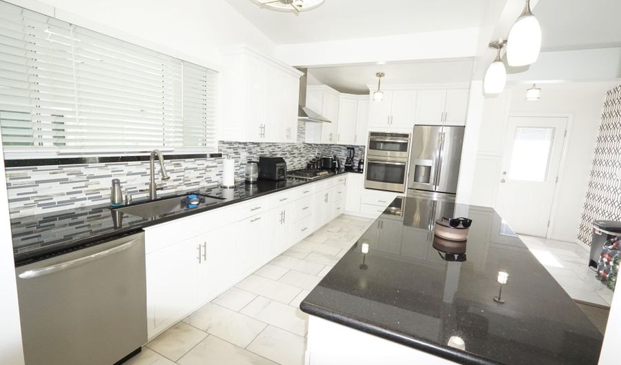9327 Stanwin Ave, Arleta, CA 91331 - 4 Beds, 3 Bath