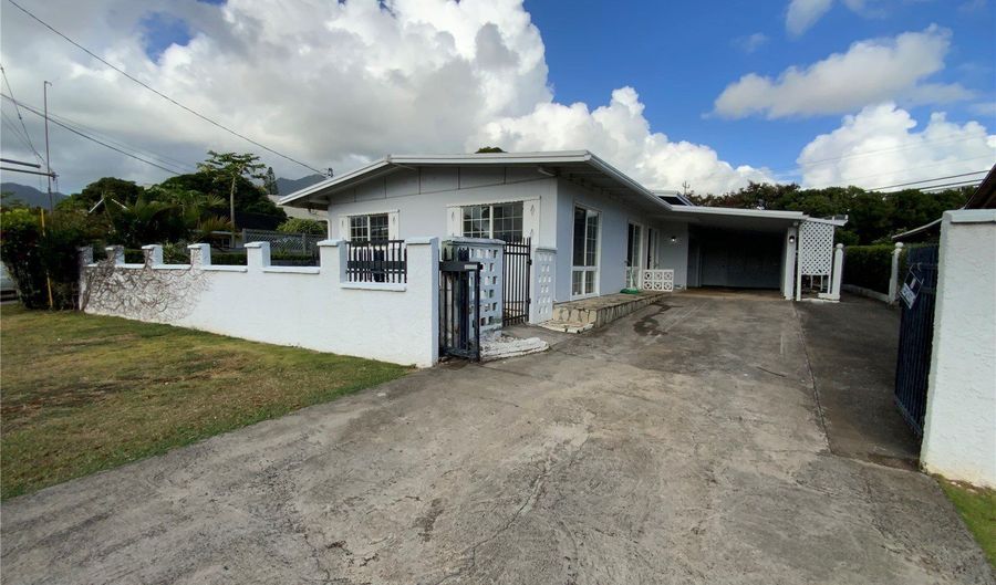 1250 Ulupuni St, Kailua, HI 96734 - 4 Beds, 3 Bath