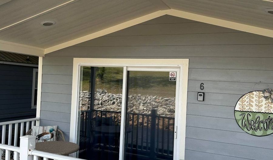 2400 Airport Rd 6, Bainbridge, GA 39817 - 2 Beds, 2 Bath
