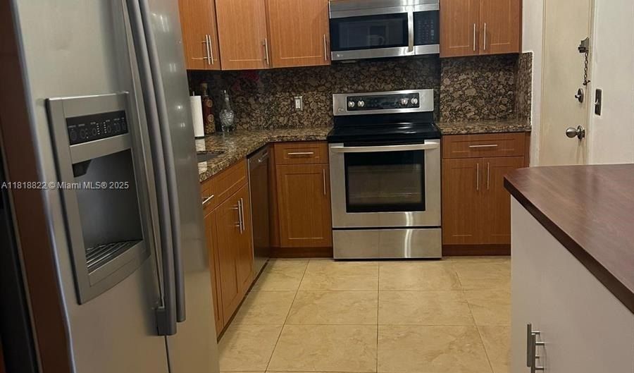 10185 Collins Ave 915, Bal Harbour, FL 33154 - 1 Beds, 1 Bath
