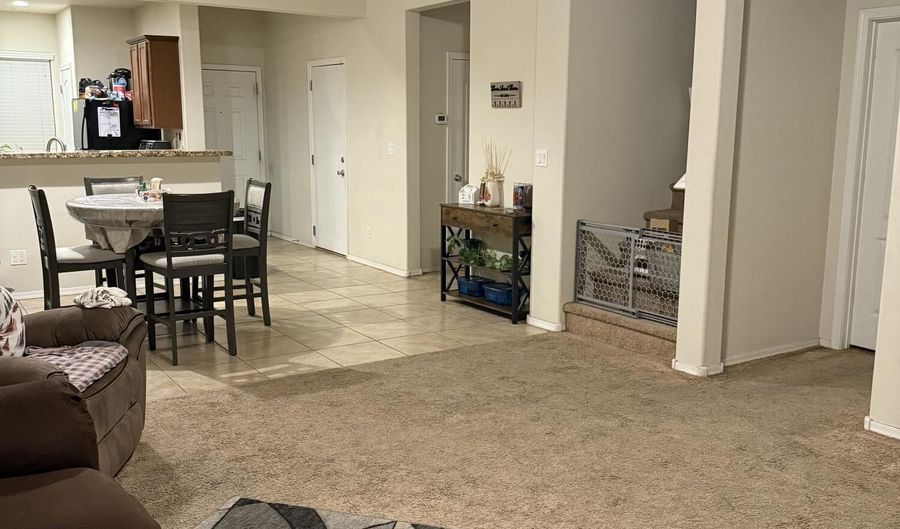 11024 BOWIE Rd SW, Albuquerque, NM 87121 - 5 Beds, 3 Bath