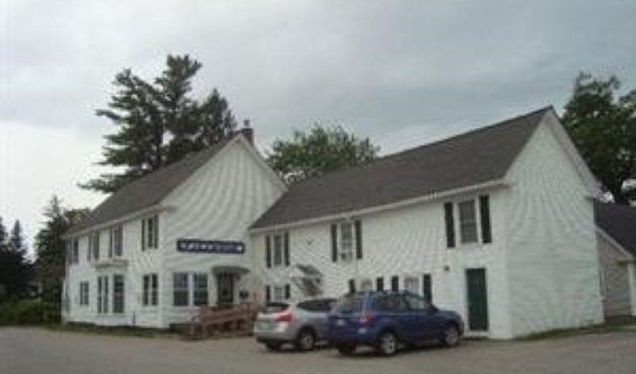 8 Lawrence St, Andover, NH 03216 - 1 Beds, 1 Bath