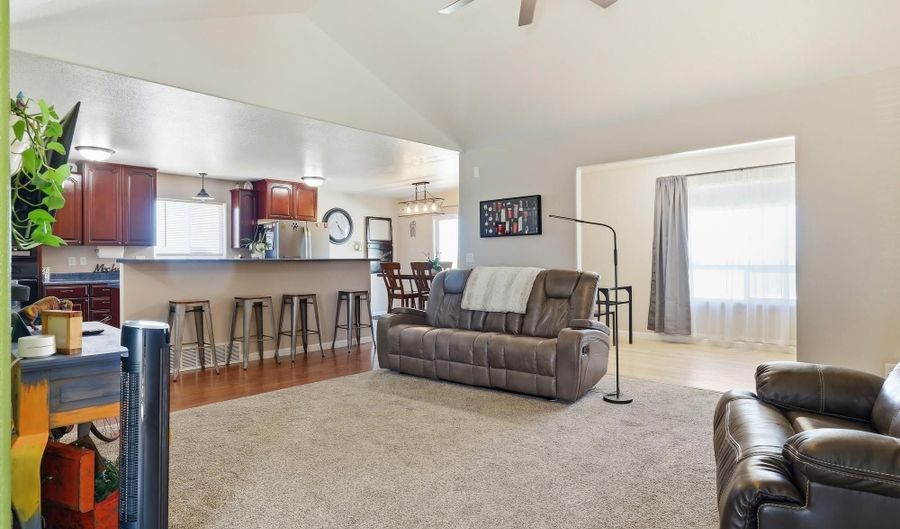 5601 Tonkawa Trl, Bar Nunn, WY 82601 - 5 Beds, 4 Bath