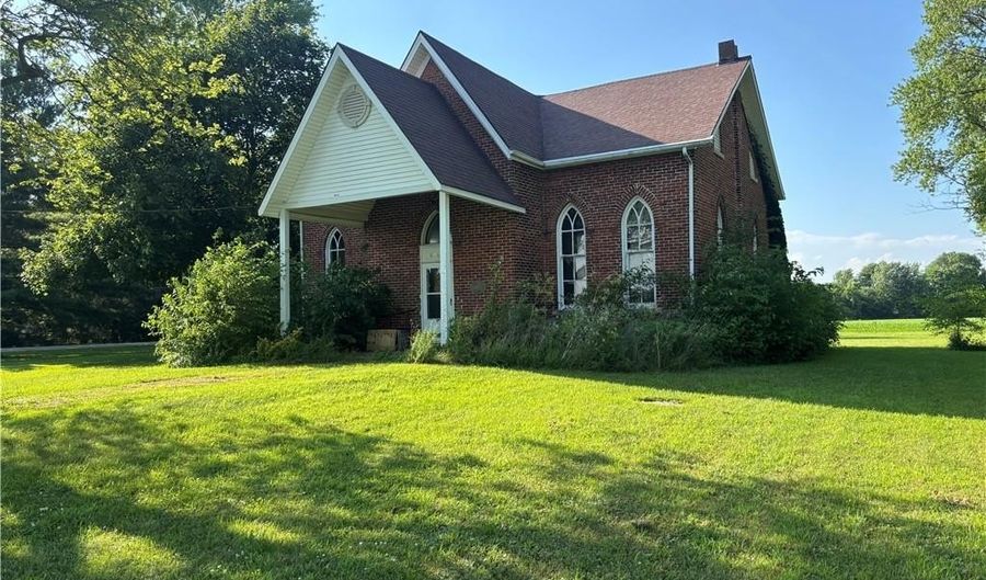6008 Delisle-Fourman Rd, Arcanum, OH 45304 - 2 Beds, 1 Bath