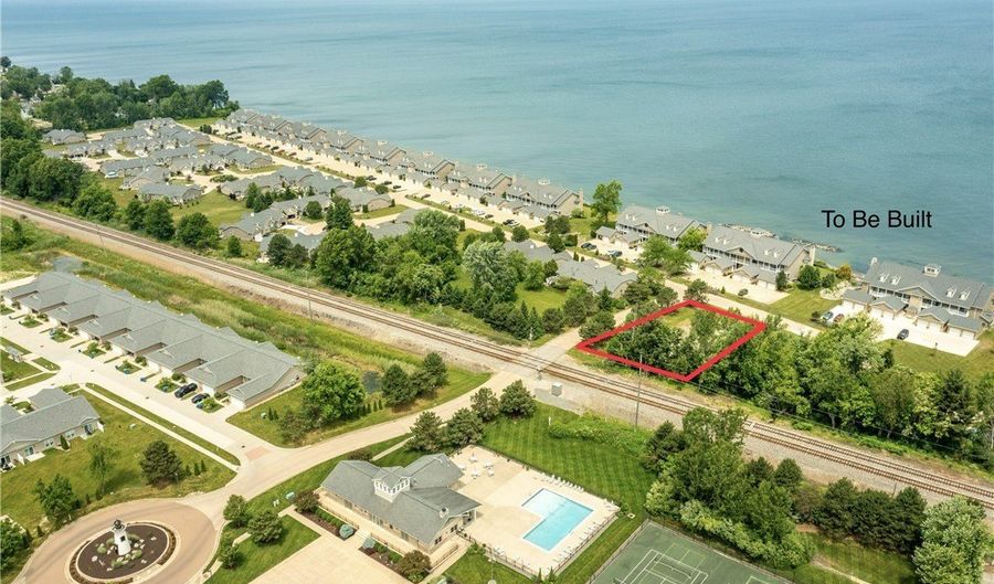 201 Whispering Shrs, Vermilion, OH 44089 - 2 Beds, 2 Bath