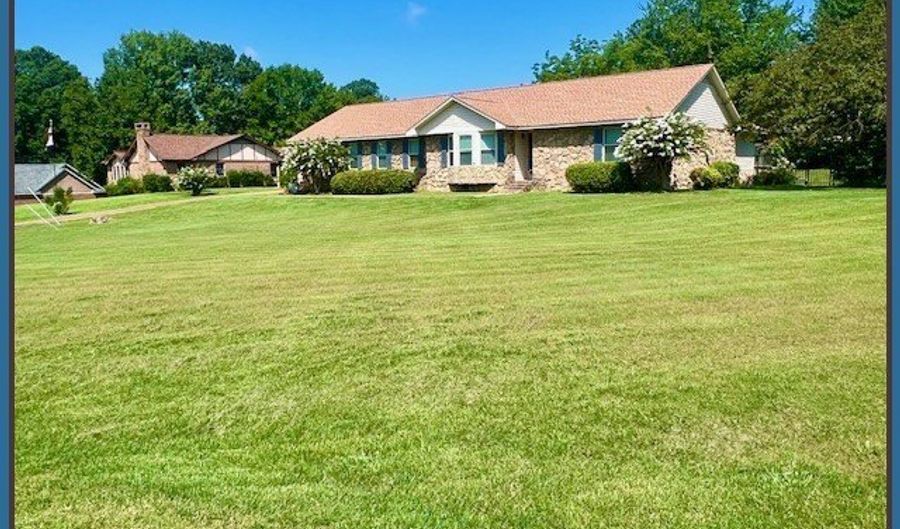 307 Hickory Ln, Batesville, MS 38606 - 3 Beds, 3 Bath