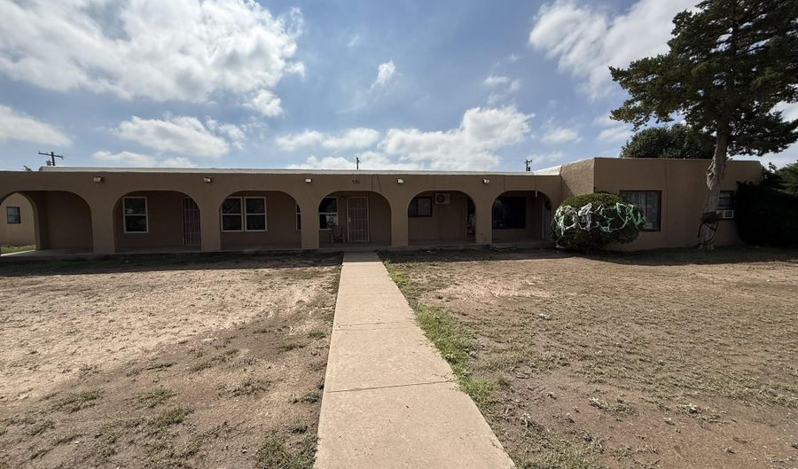 1501 W Hank Ave, Artesia, NM 88210 - 6 Beds, 0 Bath