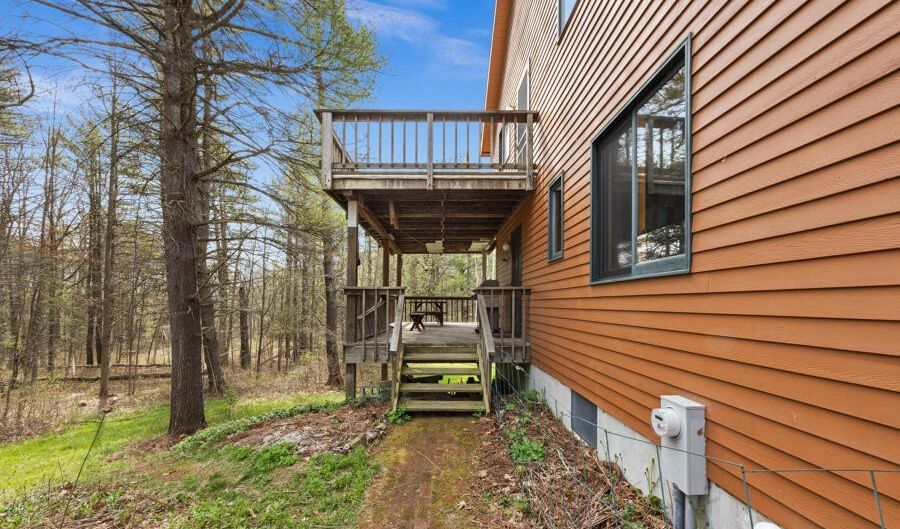 40 Indian Ladder Dr, Altamont, NY 12009 - 4 Beds, 3 Bath