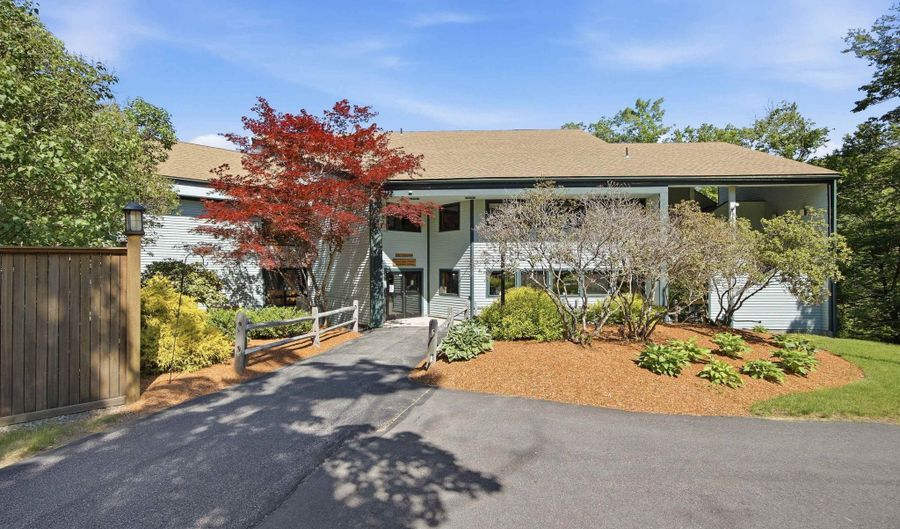 14 Parker Rd 5, Campton, NH 03223 - 2 Beds, 2 Bath