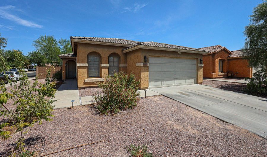 25882 W N STAR Pl, Buckeye, AZ 85326 - 3 Beds, 2 Bath