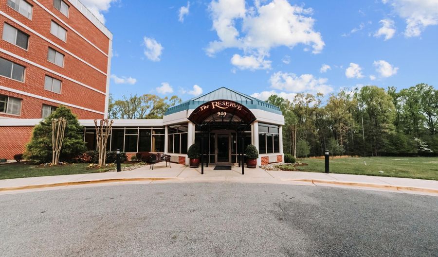 940 ASTERN Way 102A, Annapolis, MD 21401 - 1 Beds, 1 Bath