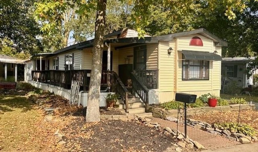 67 Harold Dr, Ashland, OH 44805 - 2 Beds, 2 Bath