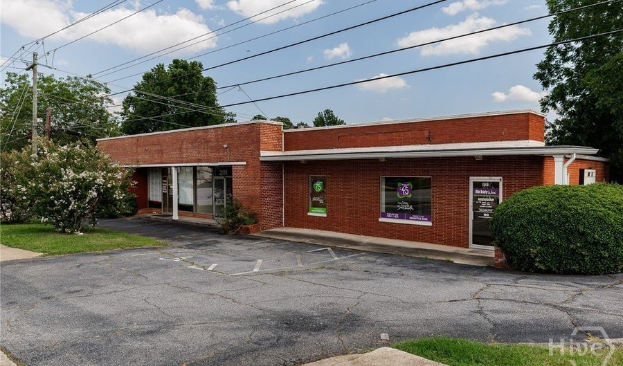 2109 W Broad St, Athens, GA 30606 - 0 Beds, 0 Bath