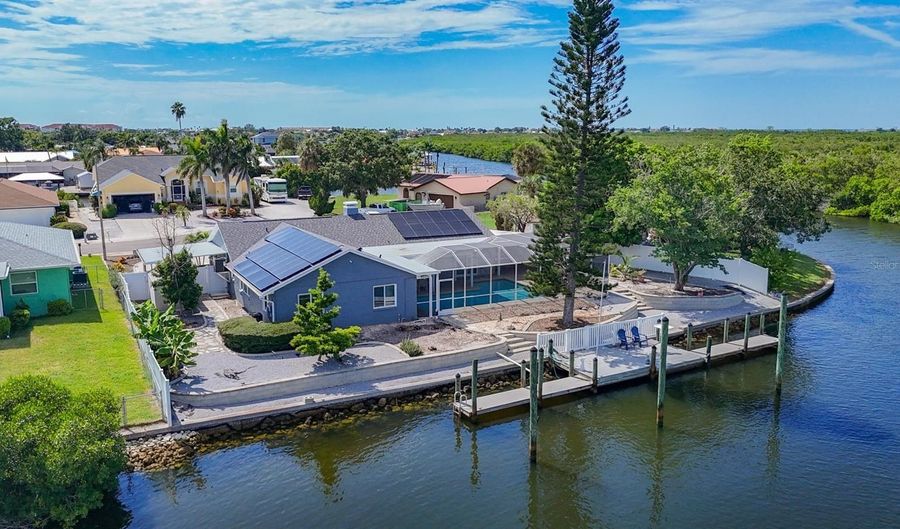 6531 SANTIAGO Ct, Apollo Beach, FL 33572 - 4 Beds, 3 Bath