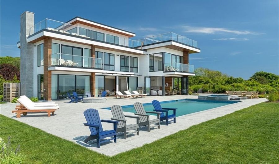 511 Ocean Ave, Newport, RI 02840 - 5 Beds, 4 Bath