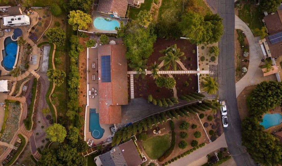 1920 Glennaire Dr, Escondido, CA 92025 - 3 Beds, 2 Bath